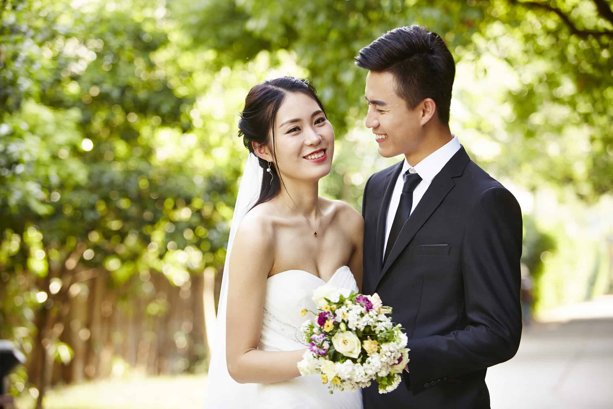 A couple getting married is just one online dating success story's happy ending.