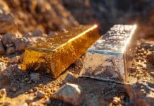 Gold- und Platinbarren nebeneinander als Symbol für Südafrikas Rohmetallmarkt