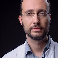 Dr Aleksandar Savic