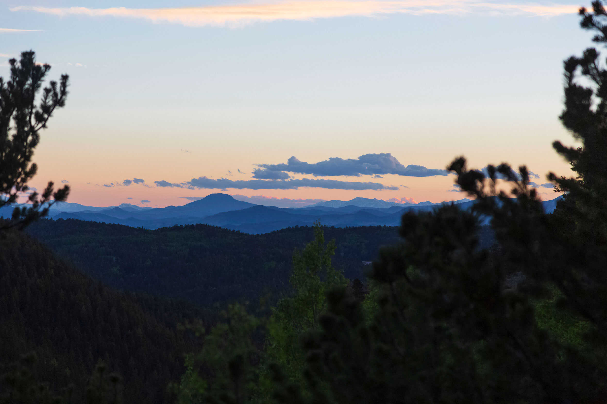 rmmc-blue-mountain-sunset