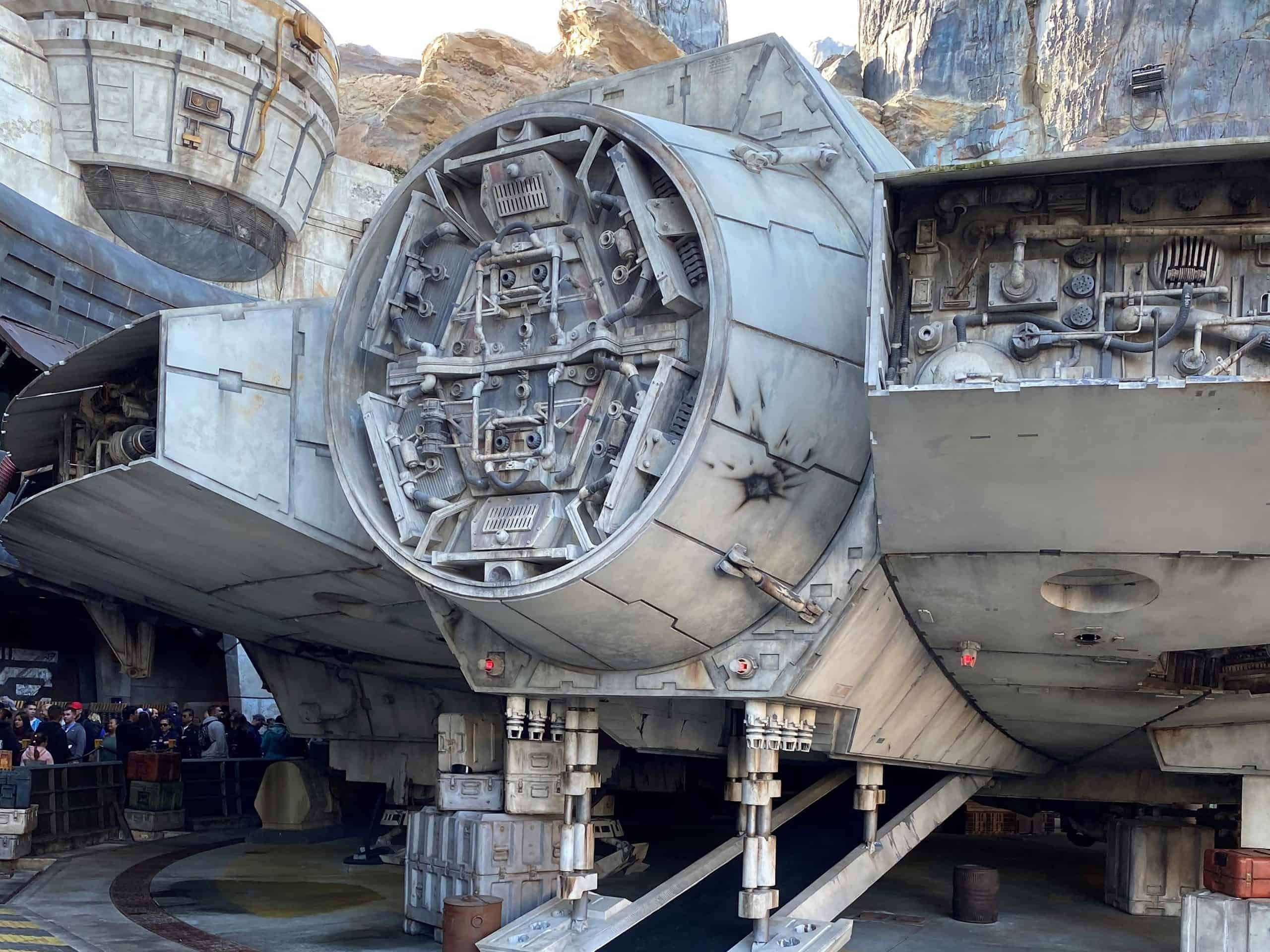 Disney World - Flying the Millennium Falcon - Clark Synthesis