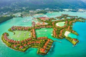 Getting Around in Seychelles: A Guide to Taxis, Buses, and Ferries