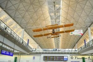 Cathay Pacific Business class A350 , hong kong airport
