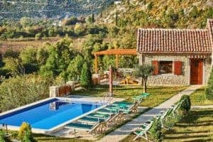 eco resort cerminiza