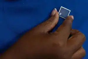 FREE Blue Square Pin