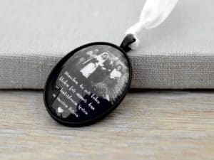 Großes Memorial mit Platz für Text und Bild