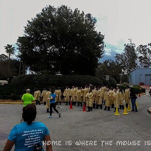 Gospel Choir inspires runners on final mile