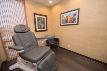 Center for Cosmetic Surgery: Sassan Alavi