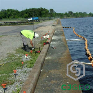 Installing the CJGrout 22SHV geotechnical polyurethane.