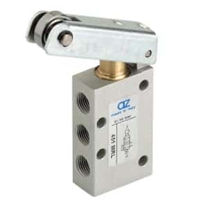 Válvula 5/2 de Rolo Retorno Mola-1/8″