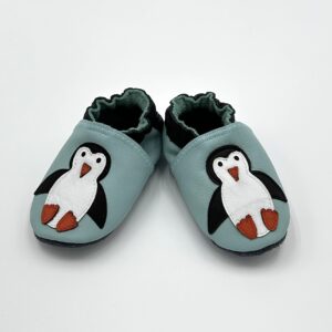 Lederfinkli "Pinguin" auf eisblau