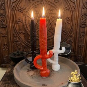 Candela a Forma di Spada
