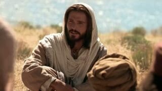 Sermão da Montanha: O Guia de Jesus Sobre Tesouros no Céu, Discernimento e Fé Verdadeira