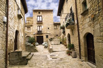 Pueblos de Zaragoza - Sos del Rey Catolico - Fuente Navarra resiste