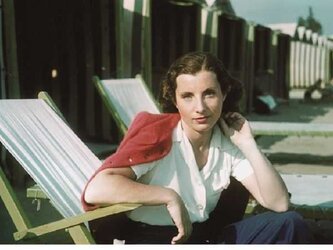 Diva Universal presenta: "Donne nel mito - Palma Lucarelli" | Digitale terrestre: Dtti.it