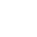 Símbolo abstrato branco e estilizado, apresentando uma forma arredondada à esquerda e uma extensão pontiaguda e angular à direita, sobre um fundo preto.