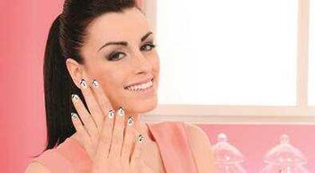 Nail art perfette con Mikeligna dal 3 Maggio su Real Time | Digitale terrestre: Dtti.it