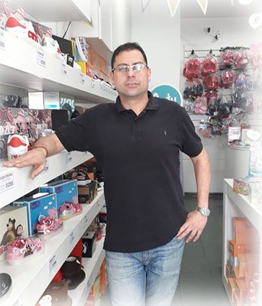 Julio Haddad, secretario de la asociación de comerciantes de Villa Urquiza