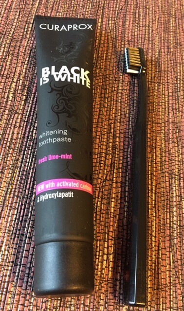 Black is White - charcoal toothpaste for white teeth