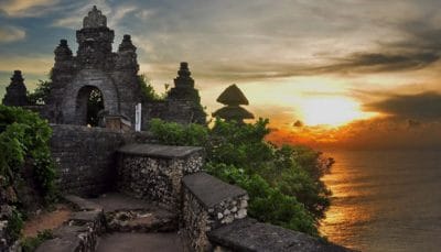 uluwatu temple