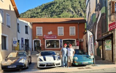 24 Porsche 911 font étape à Remollon