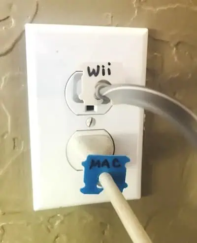 Labeled plug for a Wii game console