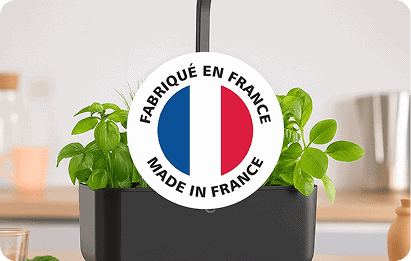 Potager connecté Cultive noir et logo made in france