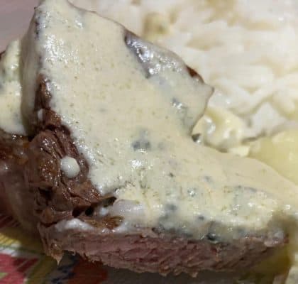 filé mignon ao molho gorgonzola