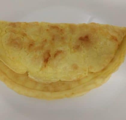 pão de tapioca com queijo na frigideira