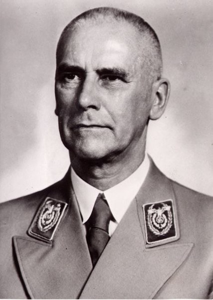 Wilhelm Frick was een nazi-politicus, verantwoordelijk voor discriminerende wetten en repressief beleid, later veroordeeld tijdens de Neurenberg-processen.
