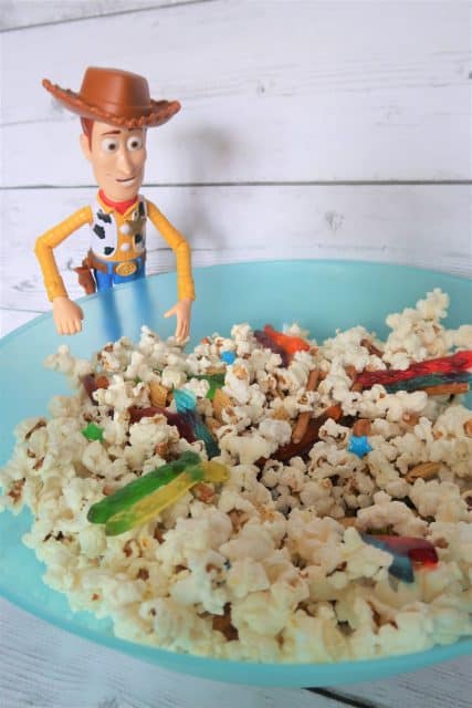 Woody's Road Trip Snack Mix Toy Story 4