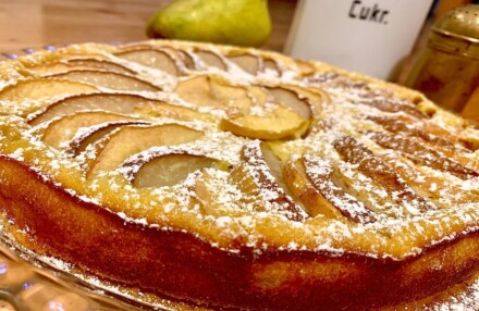 Rychlý koláč s hruškami a jablky