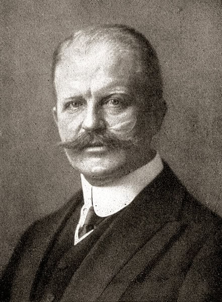 Arthur Zimmermann: Duitse staatssecretaris en diplomaat Arthur Zimmermann, Duitse staatssecretaris van Buitenlandse Zaken (1916-1917), bekend om het Zimmermann-telegram tijdens de Eerste Wereldoorlog.