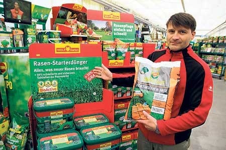 Märkischer Bote Pflanzencentrum informiert am 9.4.: Der Gartenrasen - ohne Moos viel los