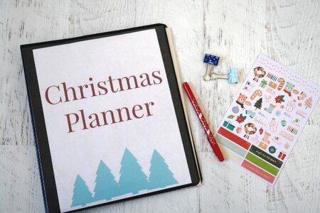 Create your own planner from thestressfreechristmas.com