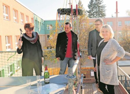 Märkischer Bote Kolkwitzer Hortgebäude feiert Richtfest