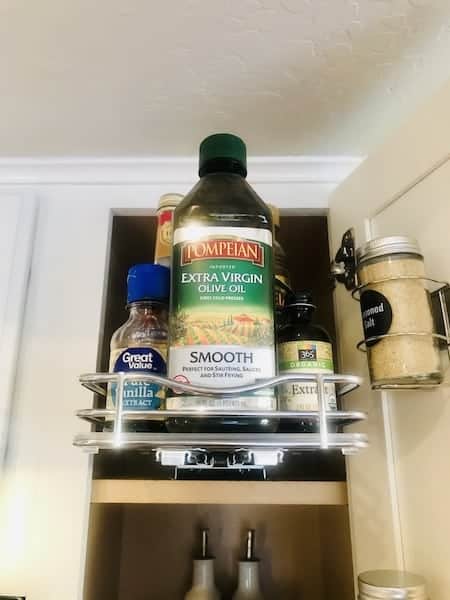 Spice Storage: Slide-Out Rack