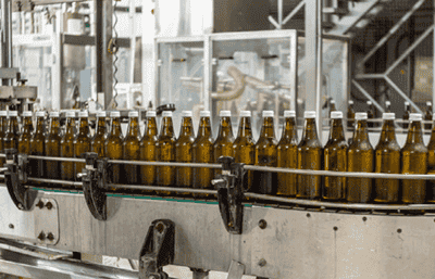 Case Study Conveyor belt optimizing manufacturing efficiency with eWorkOrders CMMS, addressing customer challenges and enhancing processes.
