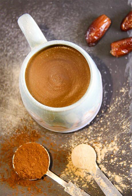 Hot chocolate chaga drink recipe