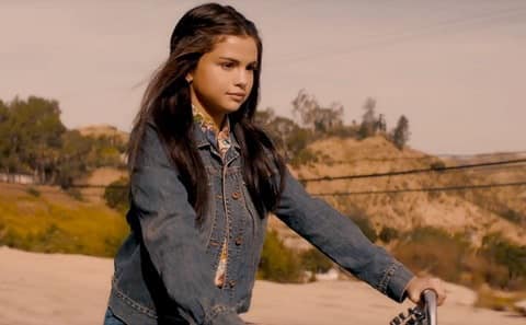 Selena Gomez – Bad Liar