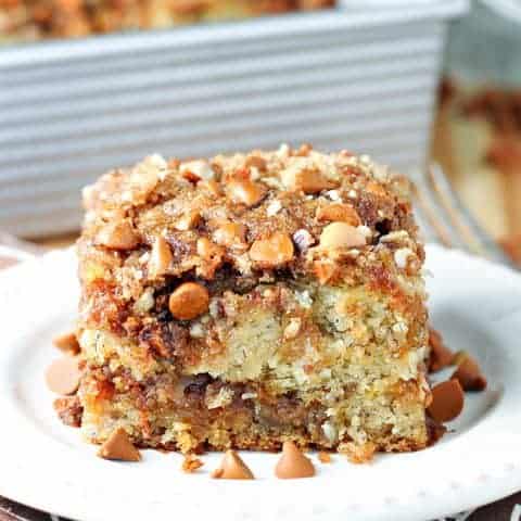 Banana Cinnamon Chip Coffee Cake