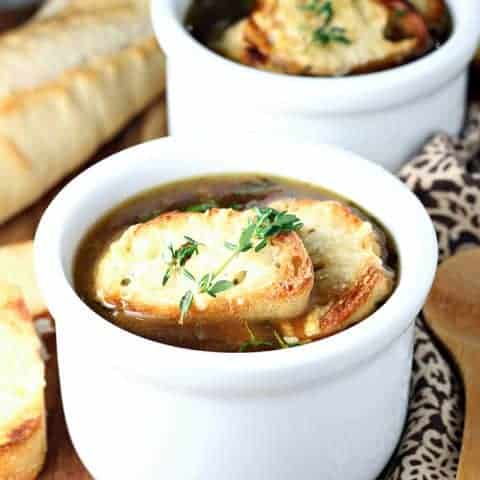 Simple Slow Cooker French Onion Soup