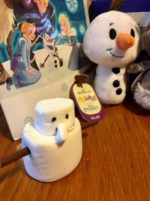 Marshmallow snowman