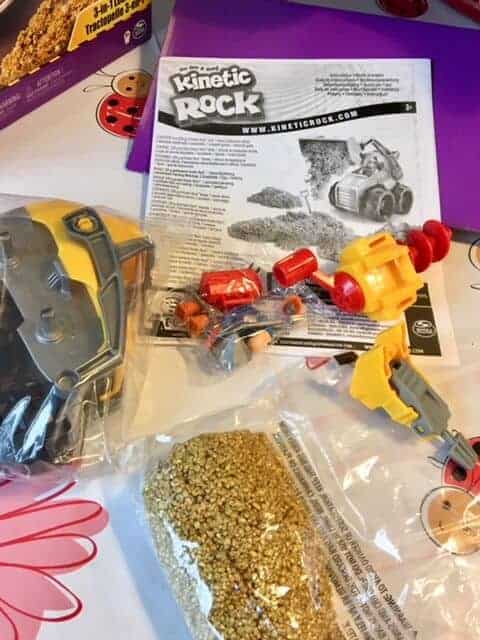 Toy Review Kinetic Rock 3 In 1 Loader Rachel Bustin