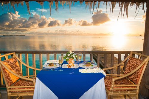 Dining on the Ocean