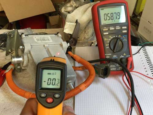 Tesla battery heater thermistor measurement