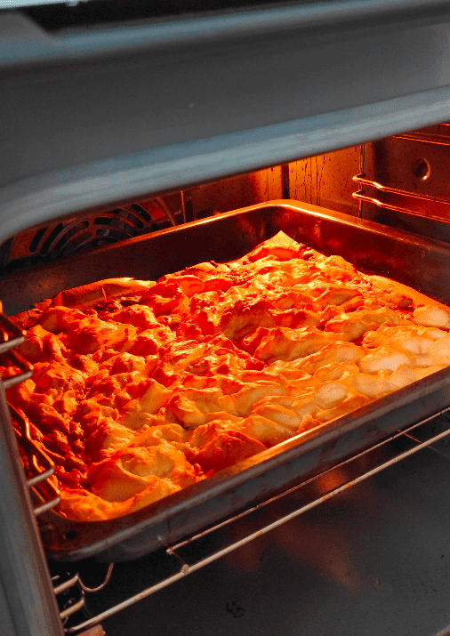 karpatka baking in the oven.