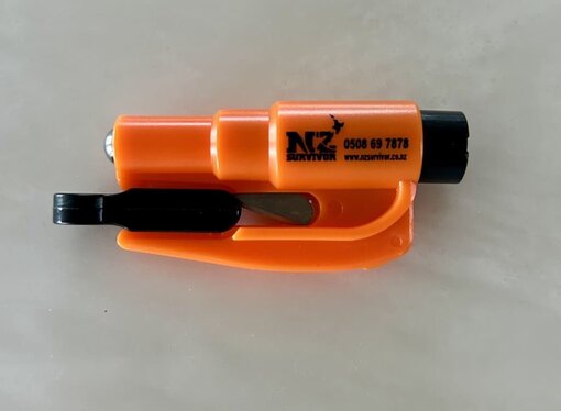 NZ Survivor Keychain Car Escape Tool