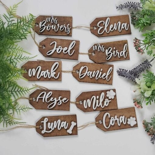 Christmas wood gift tags, stocking tag, wooden gift tags,Christmas tags,gift decors,Christmas gift wrapping,laser cut wood tags,gift tags, custom gift tags (FREE SHIP)