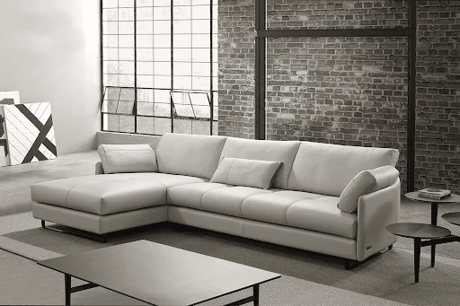 Swing Sectional with Chaise Quickship